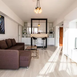 Citadella Atheneum Apartament Bucureşti