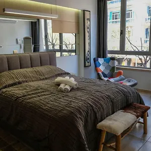 Luxury Cozy Large In The Center Salonic